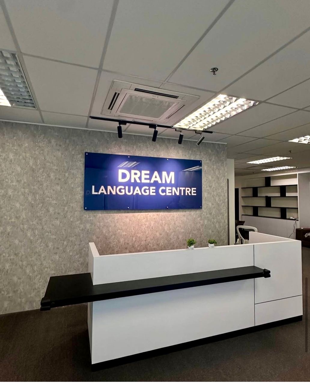 Dream Language Centre reception area